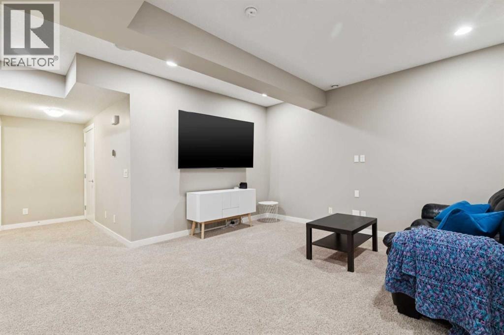 52 Marquis Crescent SE — photo 38