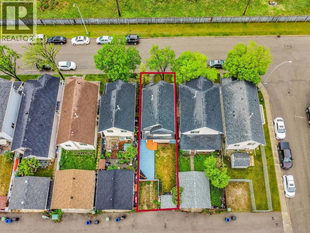 112 Martinglen Close NE — photo 41