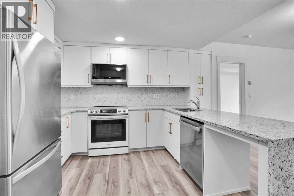 214, 15 Aspenmont Heights SW — photo 11