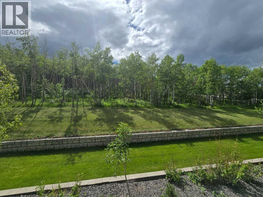 214, 15 Aspenmont Heights SW — photo 32