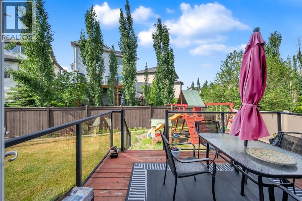 1182 Kingston Crescent SE — photo 40