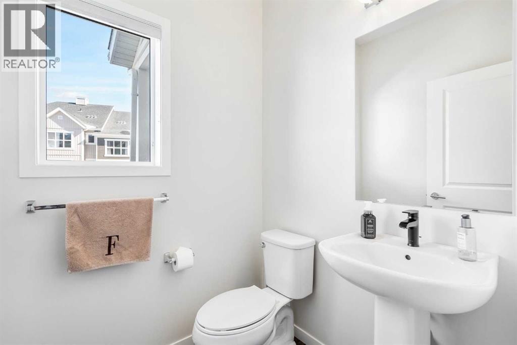 1201, 355 Nolancrest Heights NW — photo 9