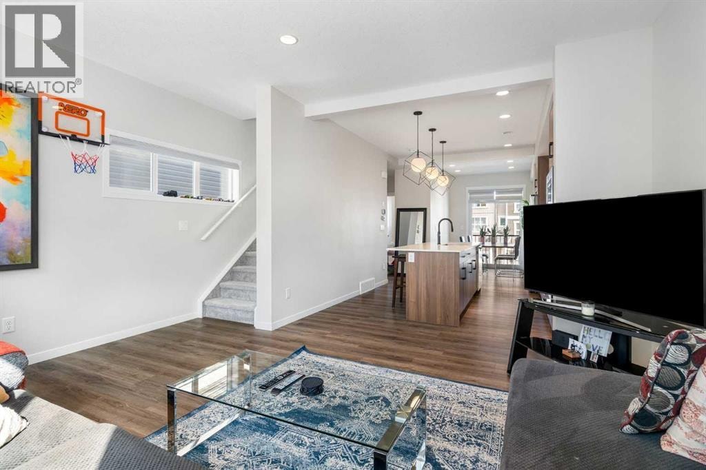 1201, 355 Nolancrest Heights NW — photo 17
