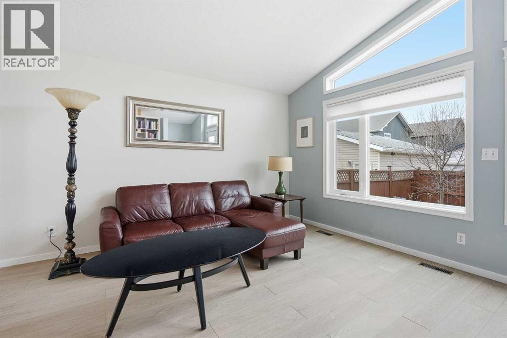 89 Prestwick Way SE — photo 16