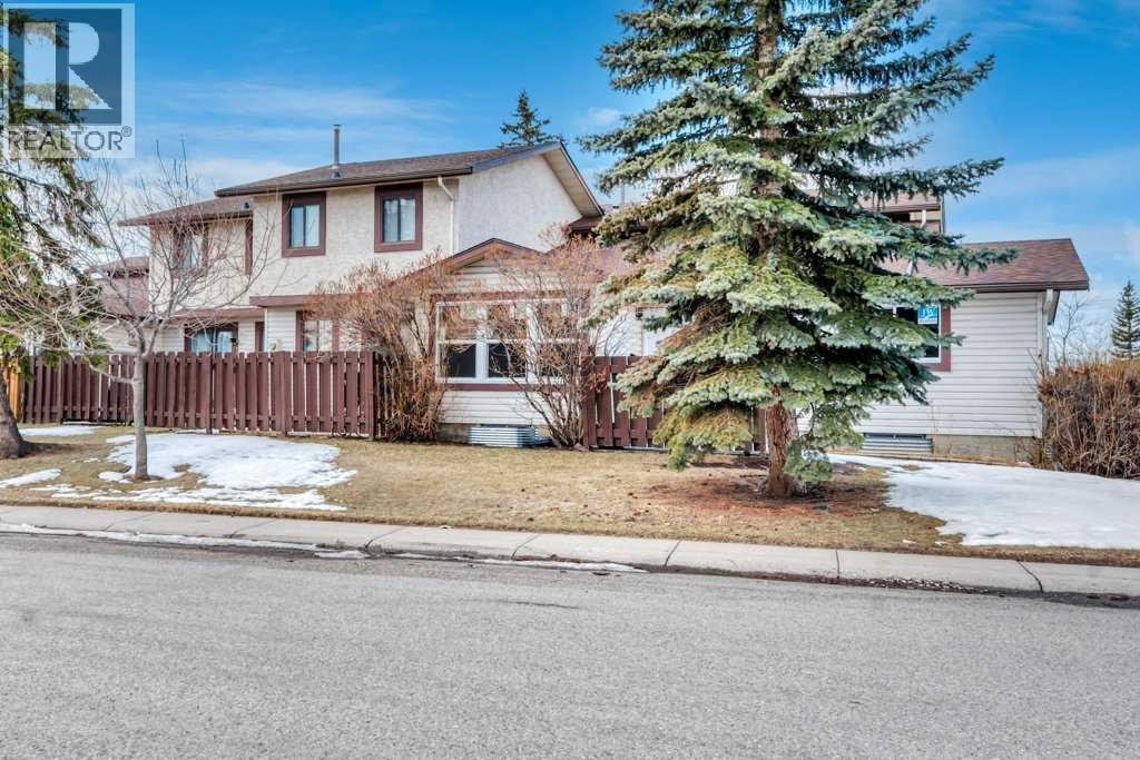 8, 75 Templemont Way NE