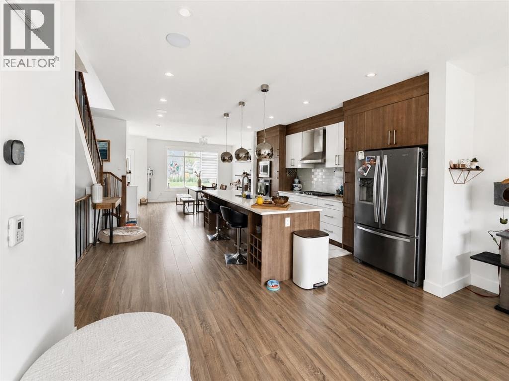 4347 72 Street NW — photo 9
