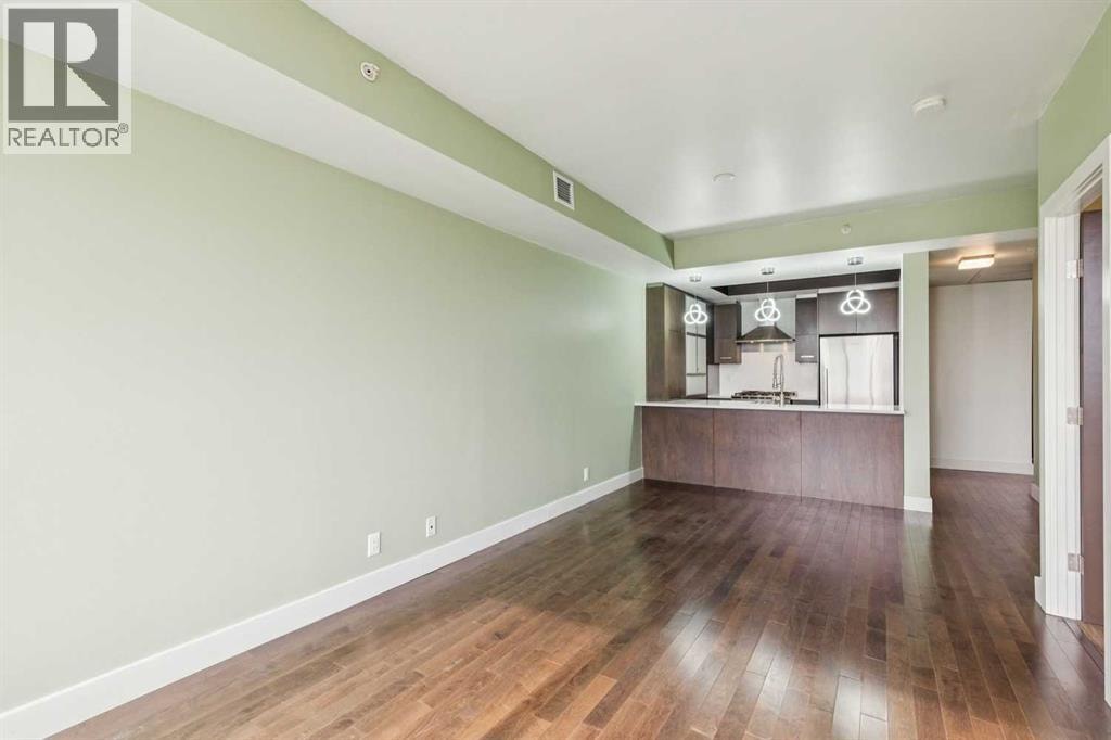 303, 10 Shawnee Hill SW — photo 10