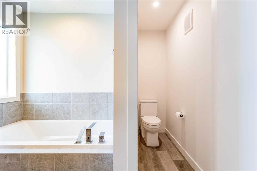 64 Waterford Terrace — photo 31