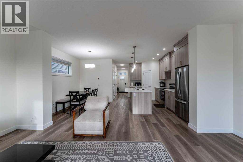 3222 CHINOOK WINDS Drive SW — photo 10