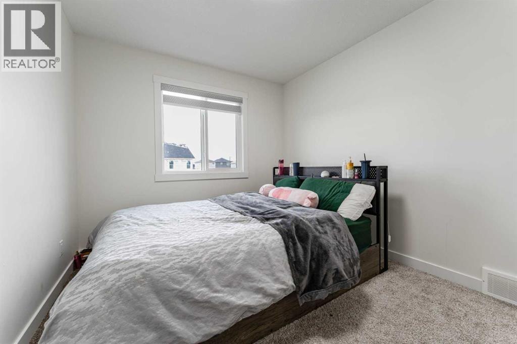 3222 CHINOOK WINDS Drive SW — photo 23