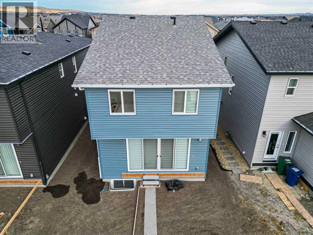 3222 CHINOOK WINDS Drive SW — photo 41