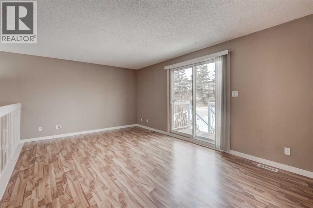 11452 8 Street SW — photo 5