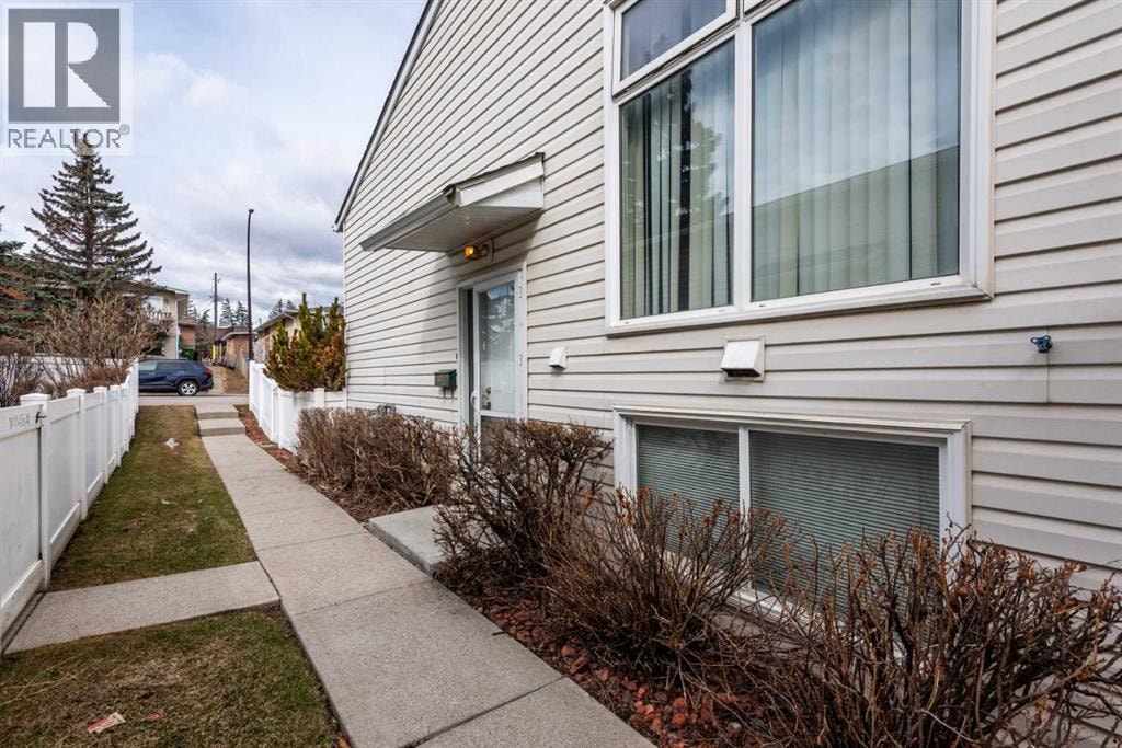 11452 8 Street SW — photo 29