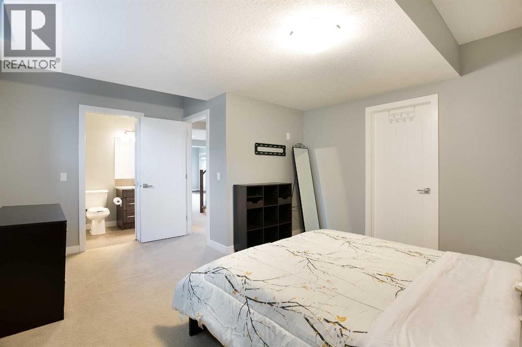 136 Rainbow Falls Glen — photo 31