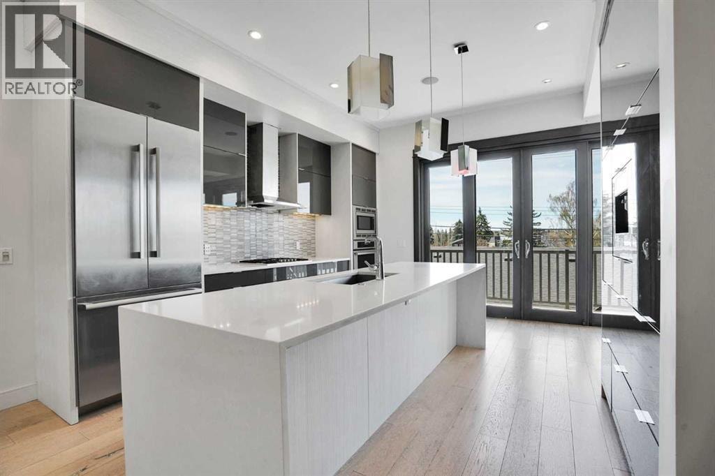 2505 21 Street SW — photo 13