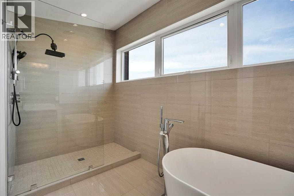 2505 21 Street SW — photo 25