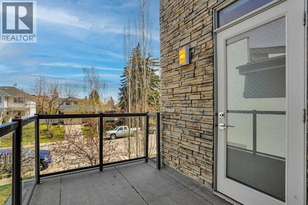 2505 21 Street SW — photo 29