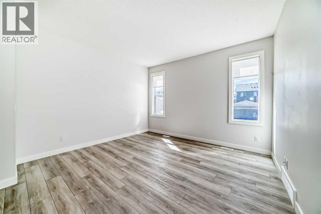 121 Ambleside Heath NW — photo 9
