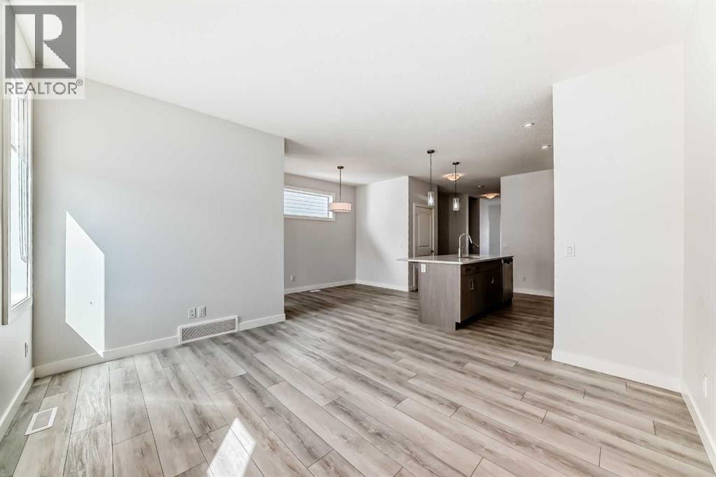 121 Ambleside Heath NW — photo 11