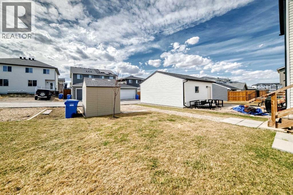 121 Ambleside Heath NW — photo 39