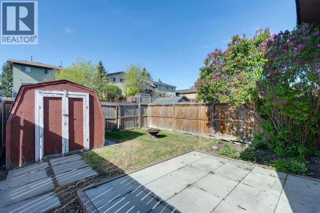 1121 Berkley Drive NW — photo 32