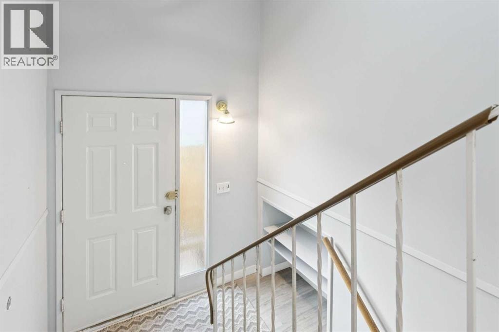 1121 Berkley Drive NW — photo 3