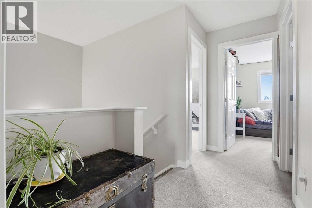 121 Canoe Square SW — photo 26