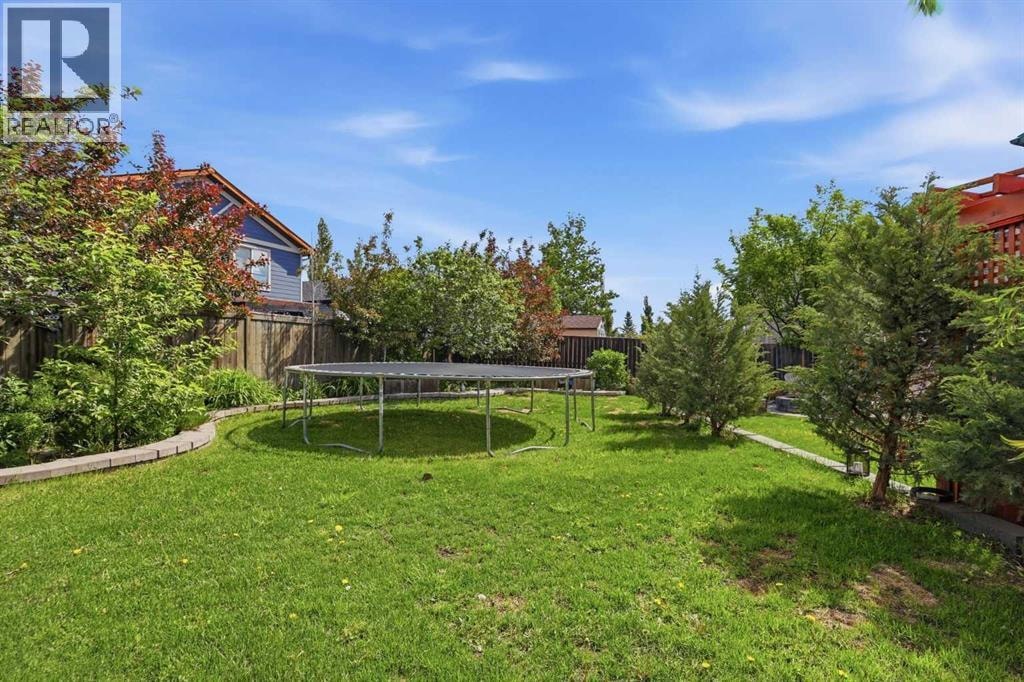 121 Canoe Square SW — photo 44