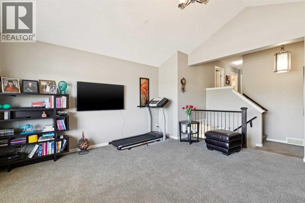 768 New Brighton Drive SE — photo 18