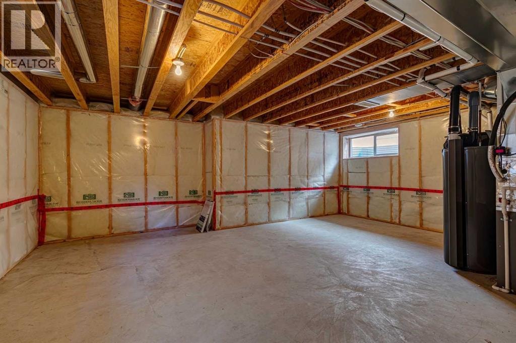 768 New Brighton Drive SE — photo 31