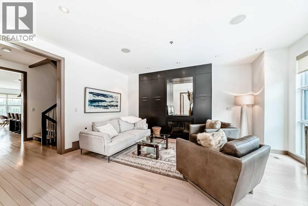 701 Aspen Meadows Hill SW — photo 4