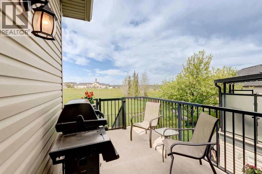 38 Kincora Terrace NW — photo 15