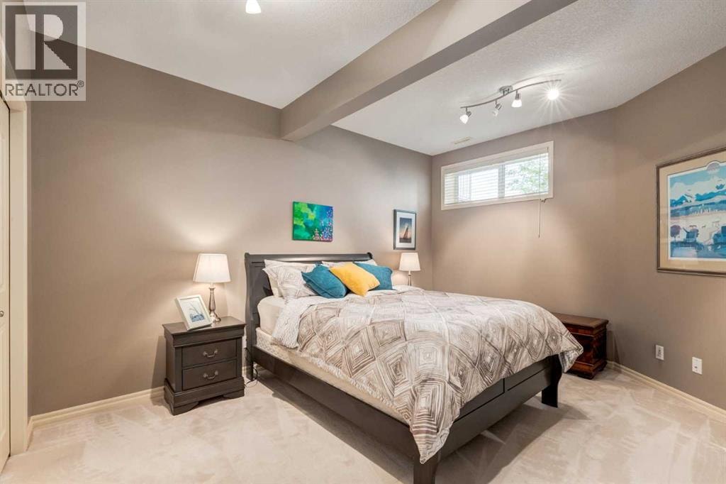38 Kincora Terrace NW — photo 31