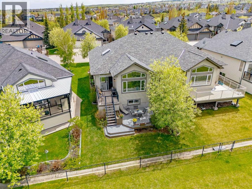 38 Kincora Terrace NW — photo 40