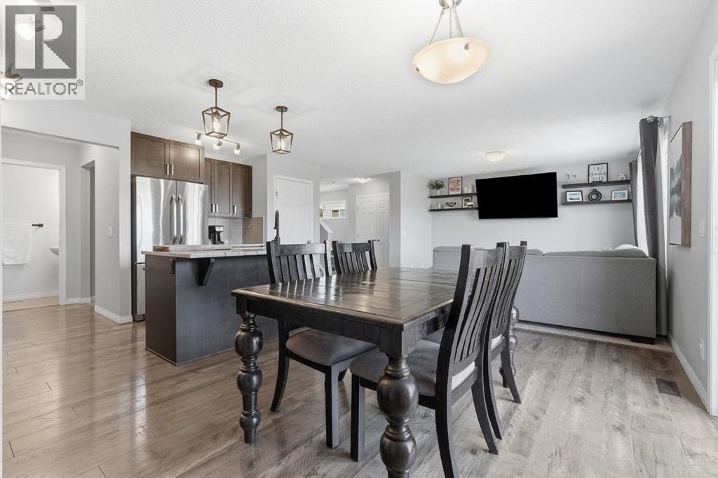 73 Mount Rae Heights — photo 11
