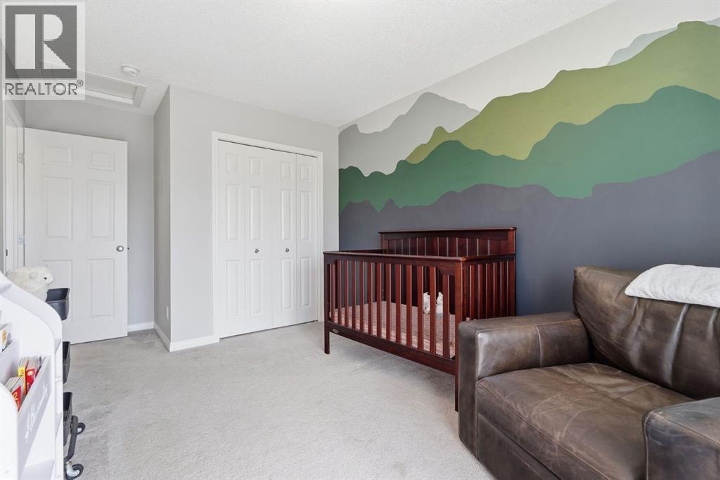 73 Mount Rae Heights — photo 27