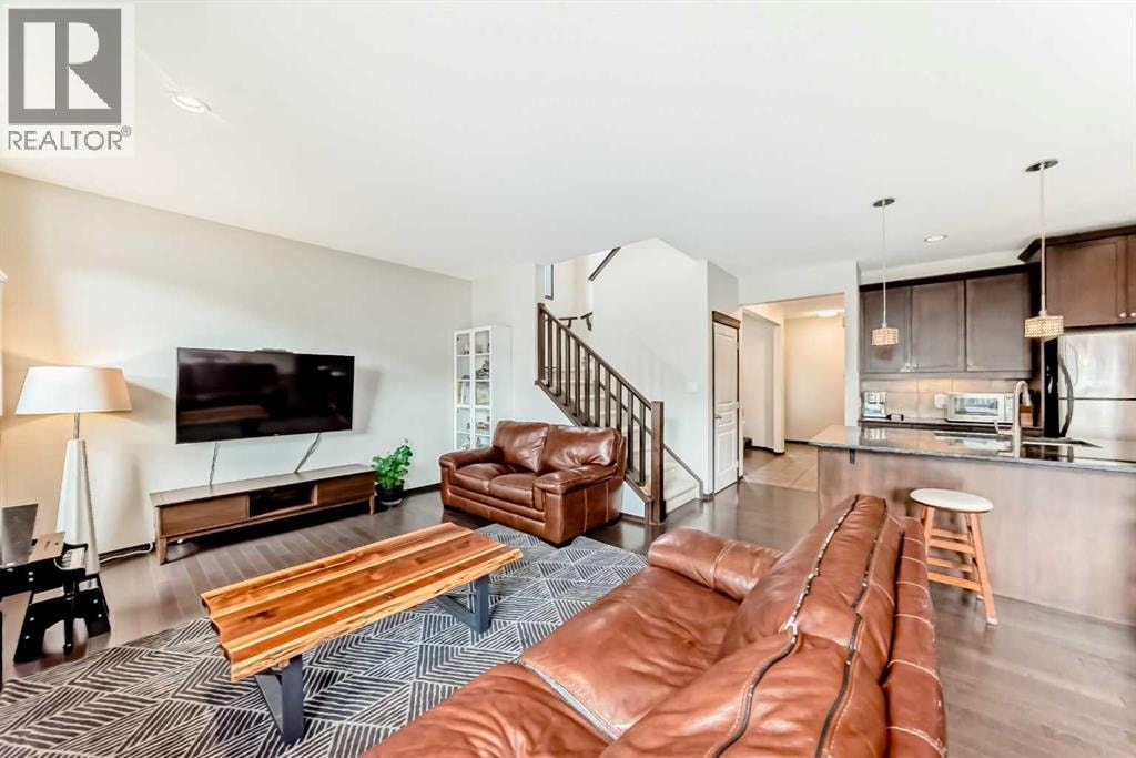 691 Panamount Boulevard NW — photo 12
