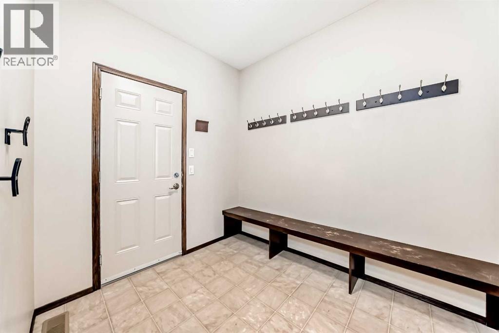 691 Panamount Boulevard NW — photo 14