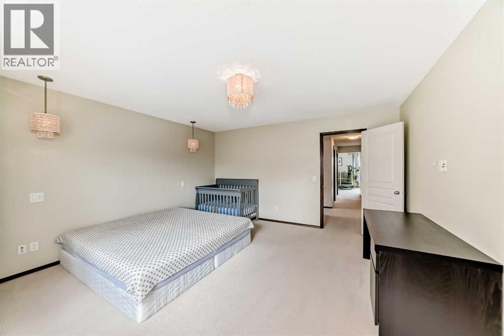 691 Panamount Boulevard NW — photo 20