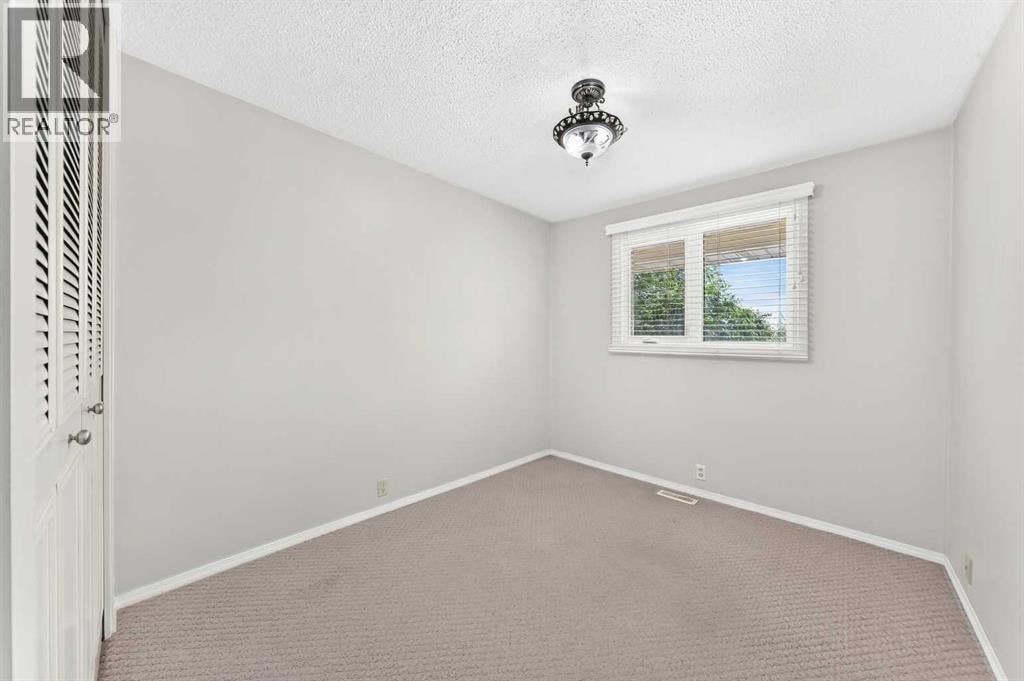 11335 Braeside Drive SW — photo 24
