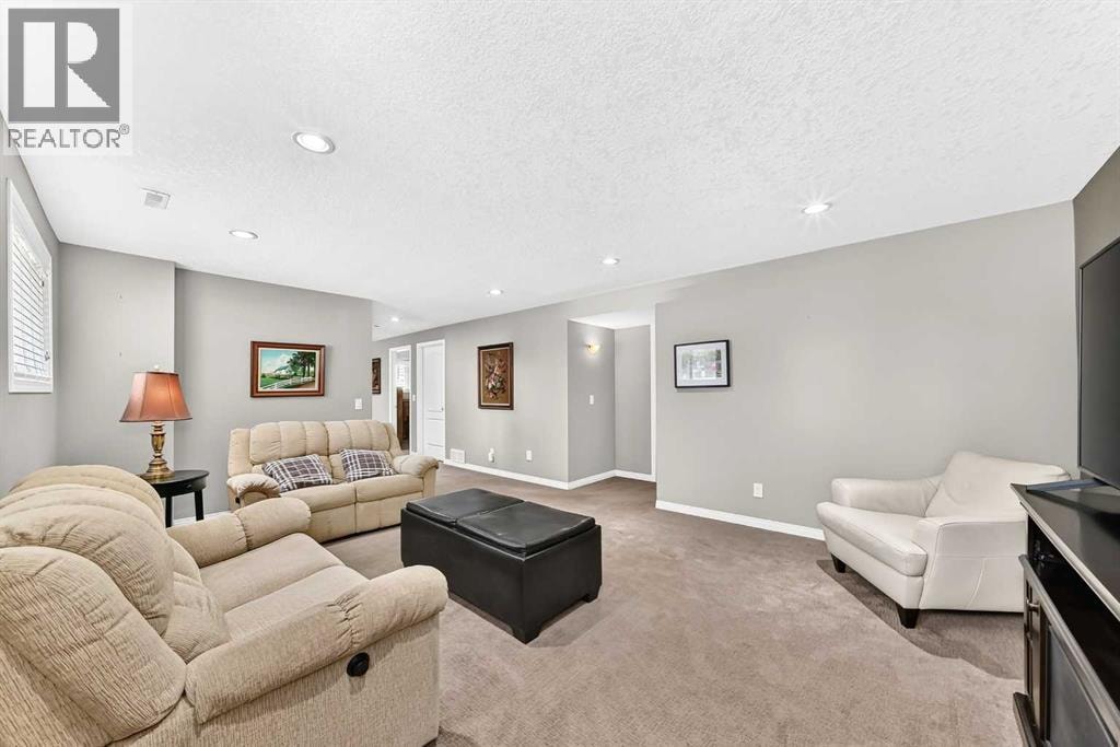 11335 Braeside Drive SW — photo 33
