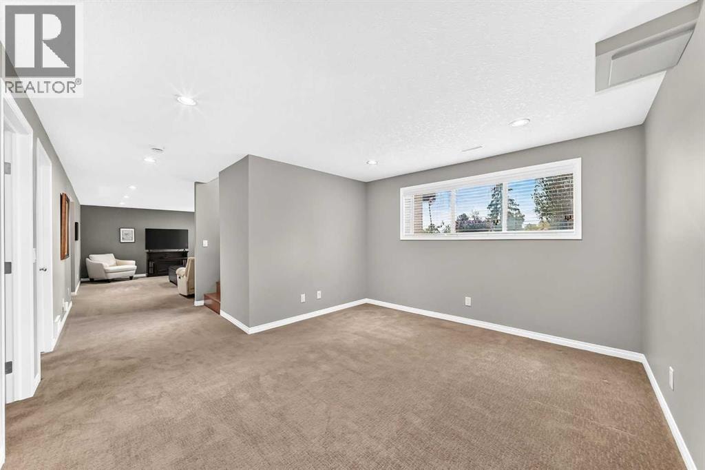 11335 Braeside Drive SW — photo 35