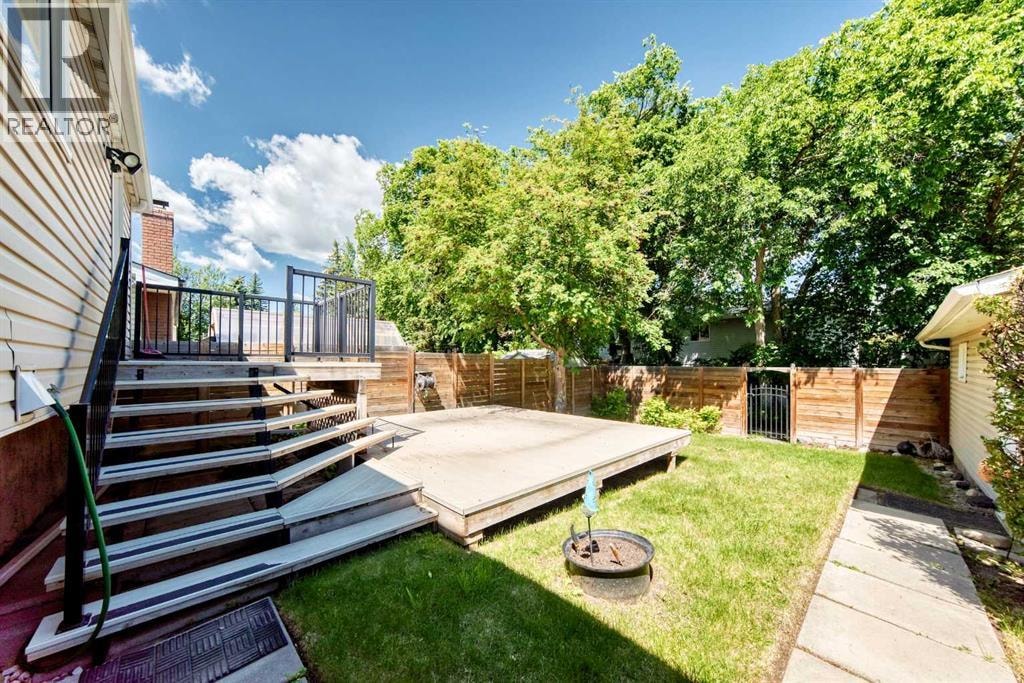 11335 Braeside Drive SW — photo 41
