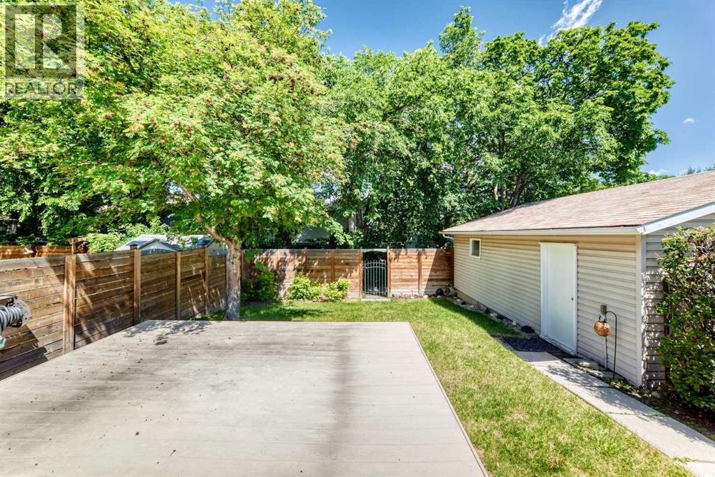 11335 Braeside Drive SW — photo 43