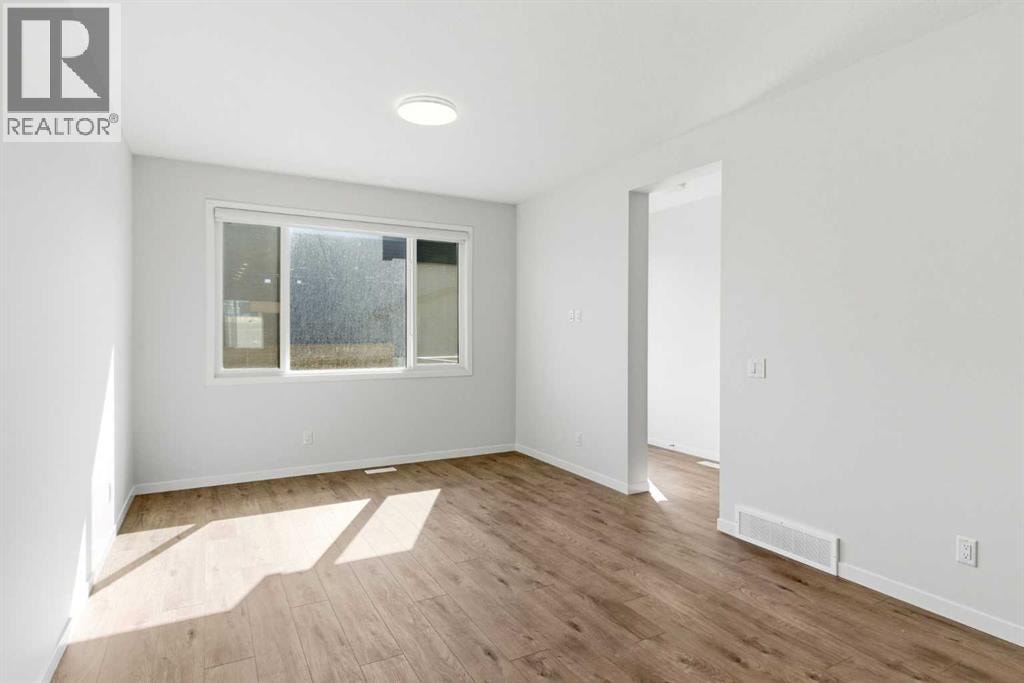 107 Royston Way NW — photo 11
