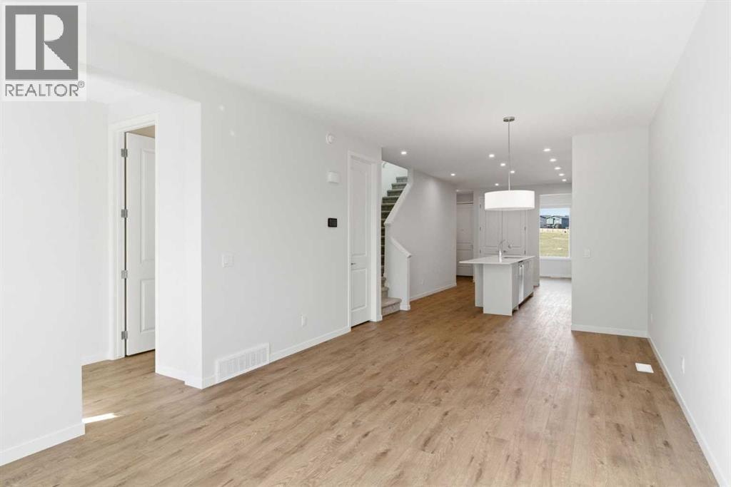 107 Royston Way NW — photo 13
