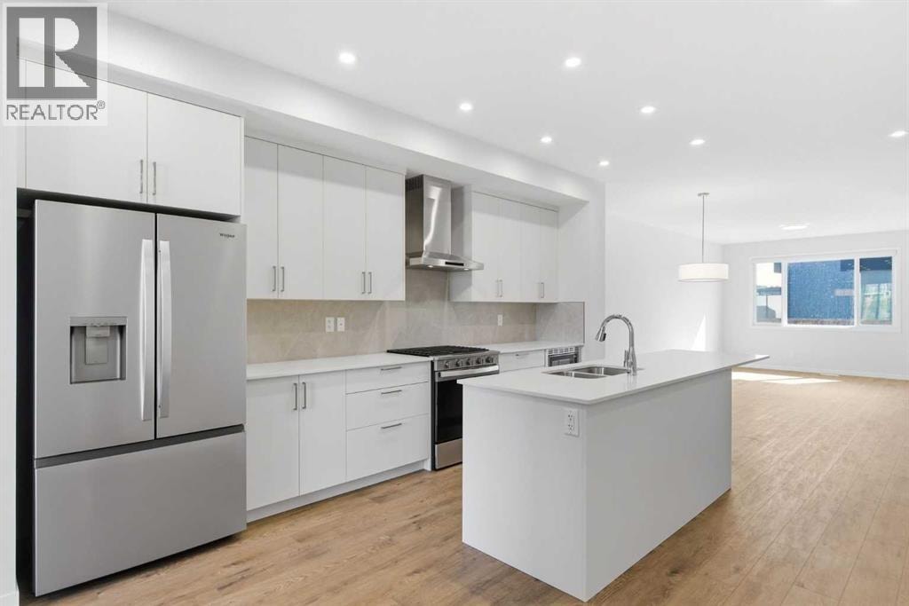107 Royston Way NW — photo 3
