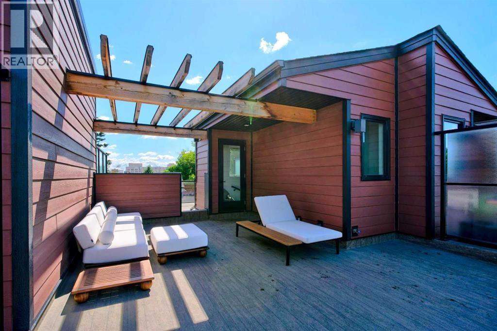 2222 5 Street SW — photo 35