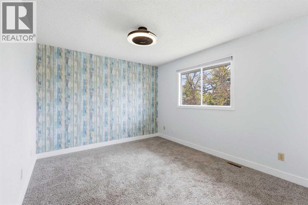 1240 Meadowbrook Drive SE — photo 19