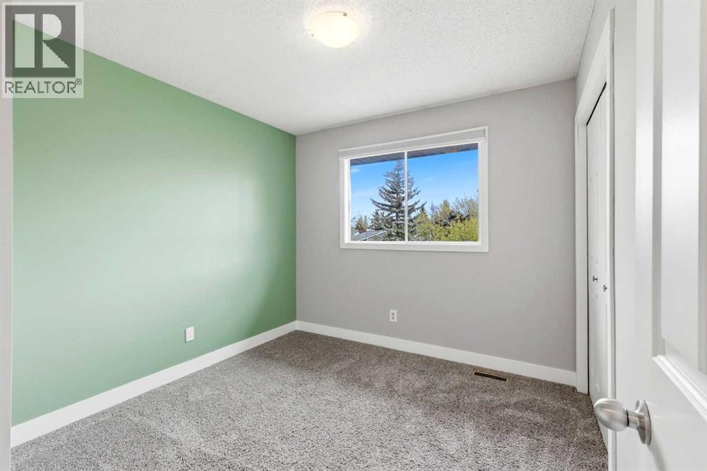 1240 Meadowbrook Drive SE — photo 22